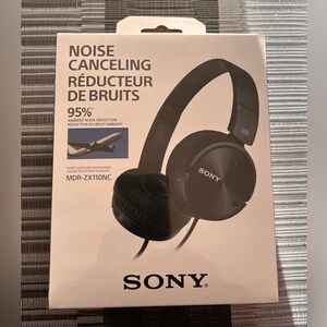Sony Noise-Canceling Wired Headphones
